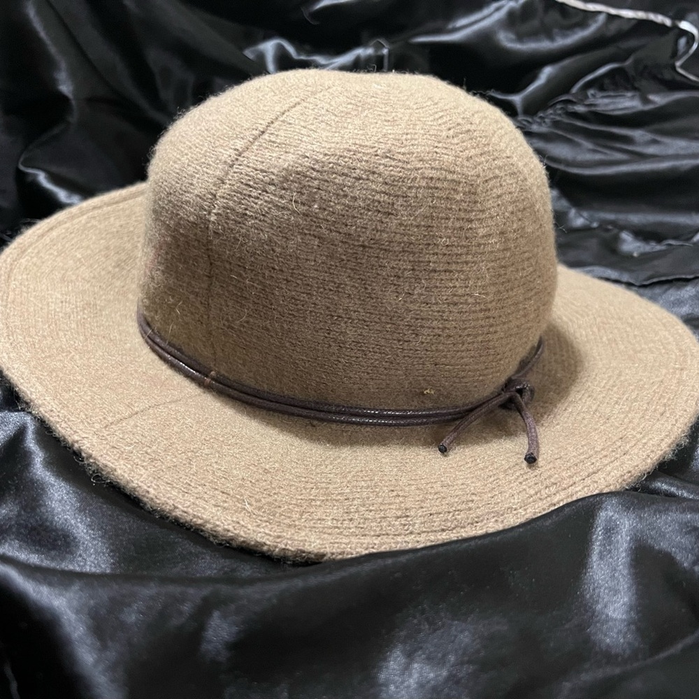 Universal Thread Taupe Knit Fedora Hat - Picture 6 of 8